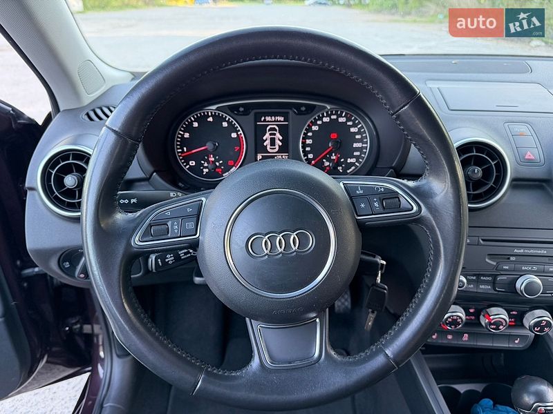 Хэтчбек Audi A1 2013 в Звягеле
