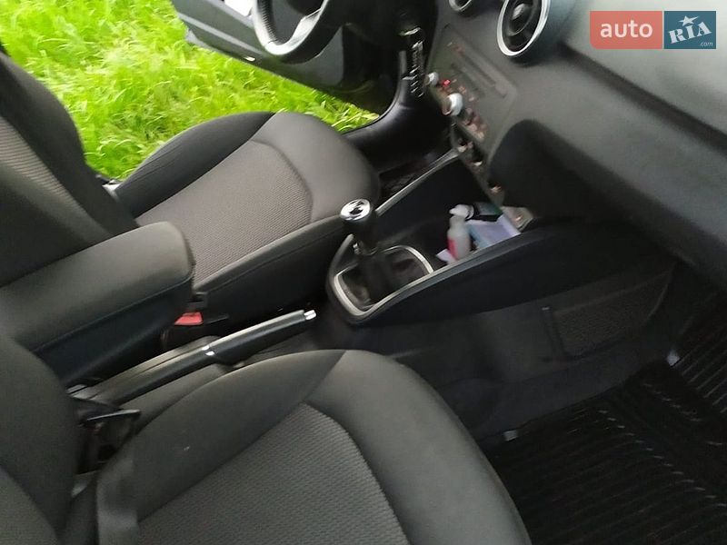 Хэтчбек Audi A1 2013 в Ахтырке