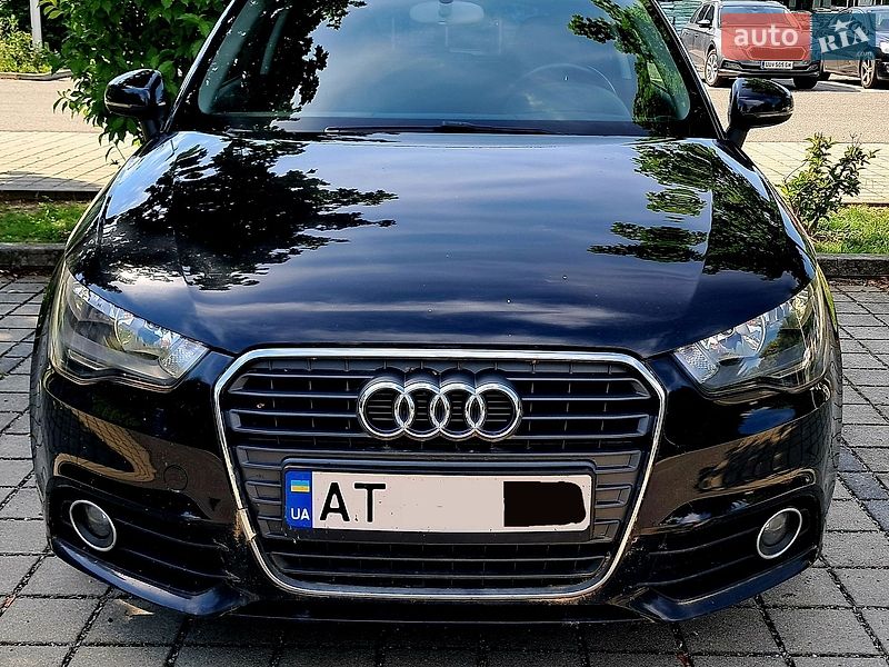 Хэтчбек Audi A1 2010 в Ивано-Франковске