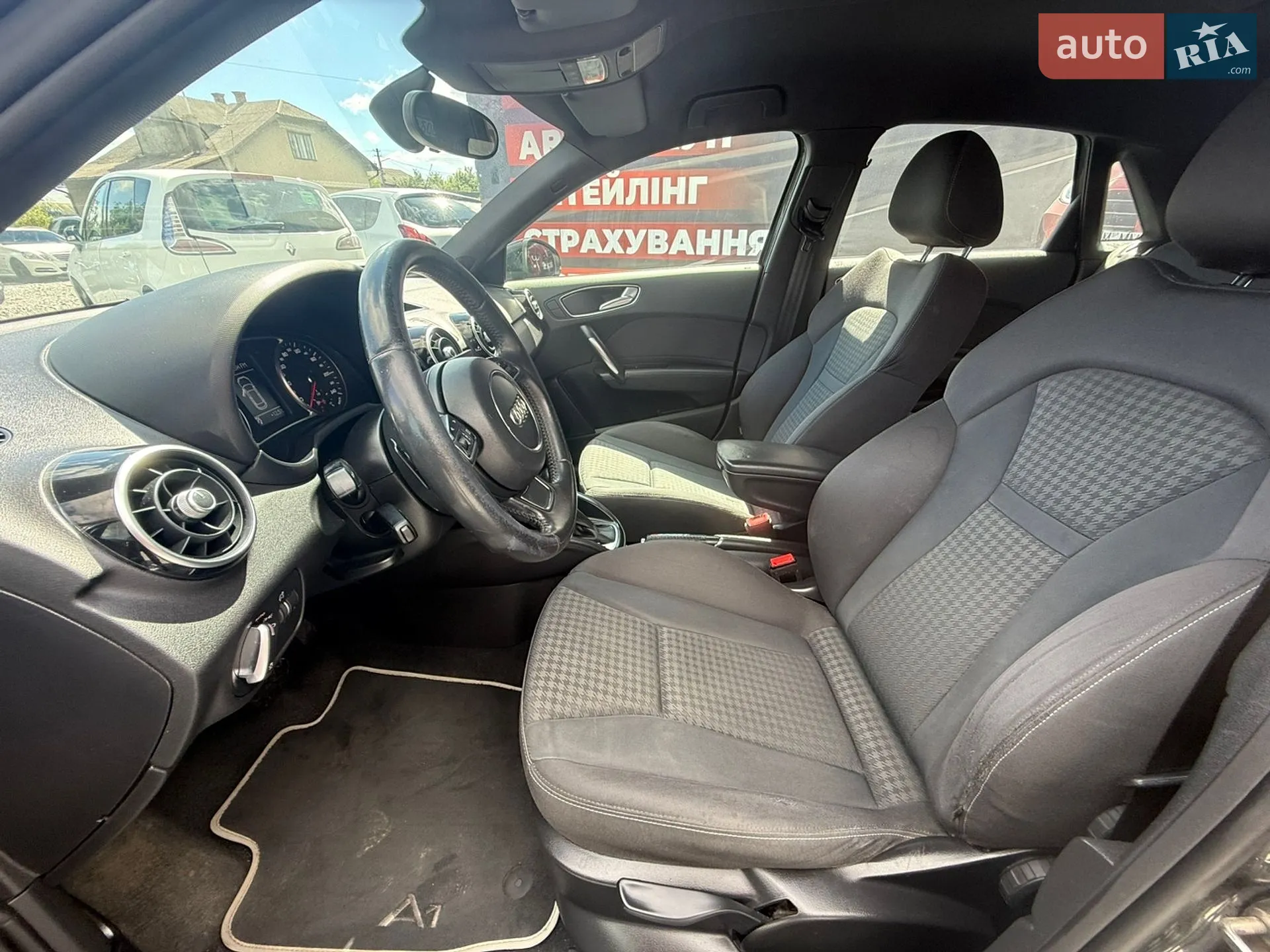 2013 Audi A1 - мініатюра 8