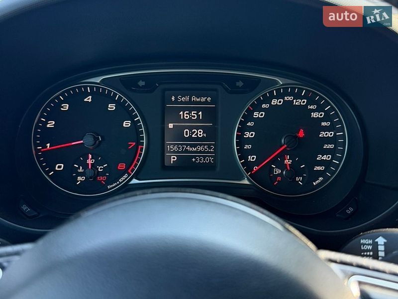 Хетчбек Audi A1 2011 в Дніпрі