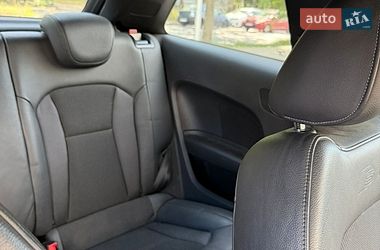 Хетчбек Audi A1 2011 в Дніпрі