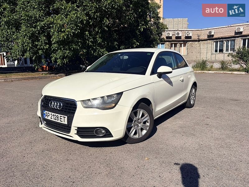 Хетчбек Audi A1 2010 в Запоріжжі