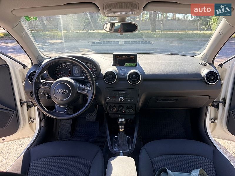 Хетчбек Audi A1 2010 в Запоріжжі