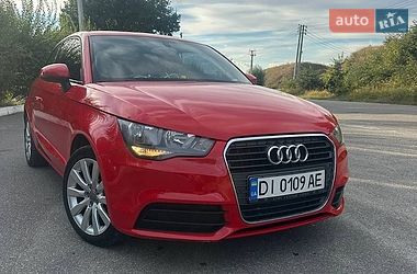 Хэтчбек Audi A1 2011 в Киеве