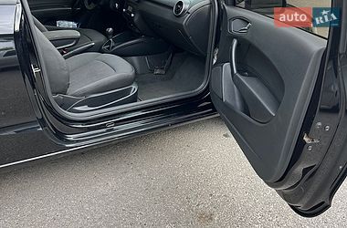 Хэтчбек Audi A1 2011 в Полтаве