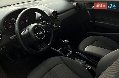 Хэтчбек Audi A1 2011 в Полтаве