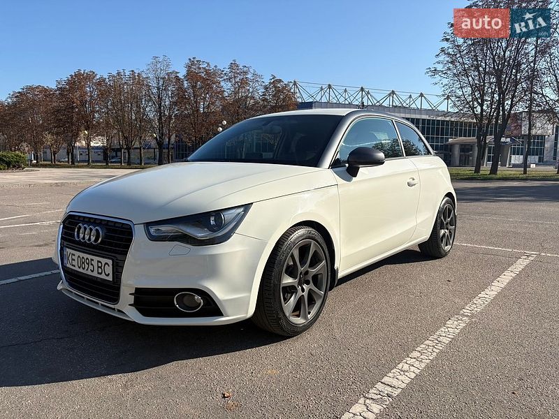 Хэтчбек Audi A1 2010 в Кривом Роге