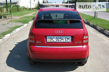 Хэтчбек Audi A2 2003 в 