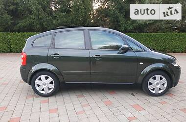 Хэтчбек Audi A2 2001 в 