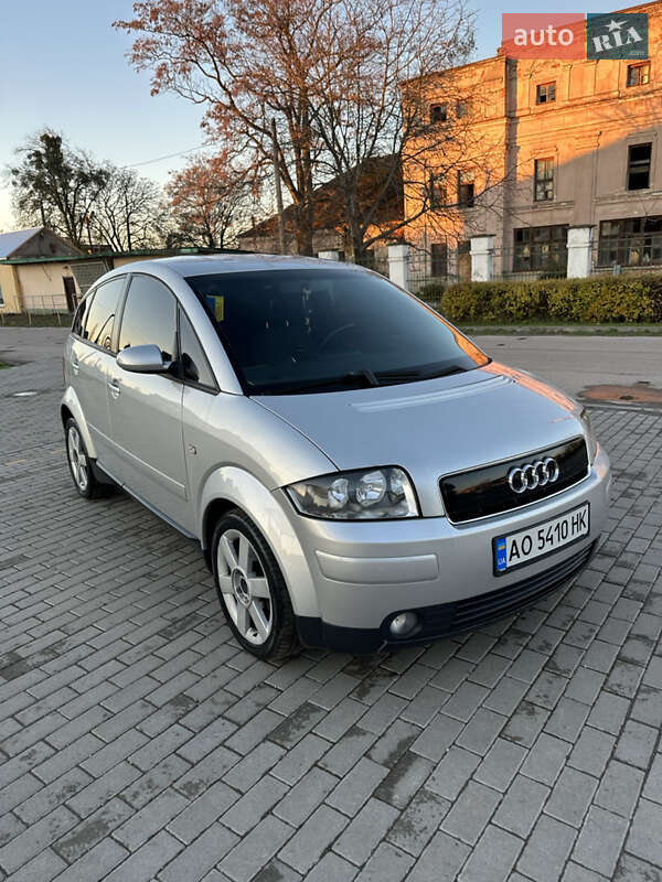 Хэтчбек Audi A2 2000 в Мукачево