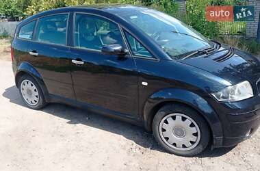 Хэтчбек Audi A2 2002 в 