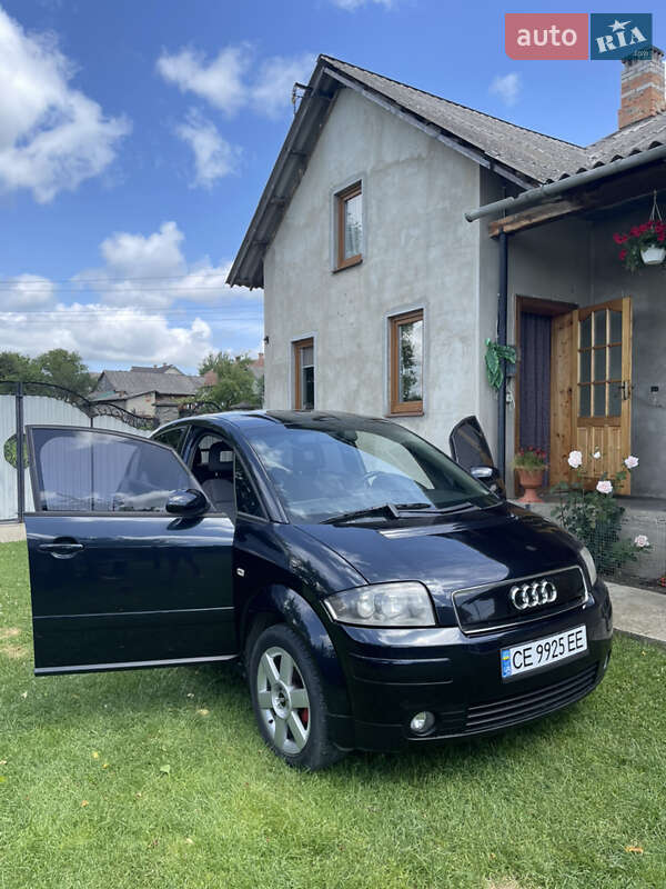 Хэтчбек Audi A2 2001 в 