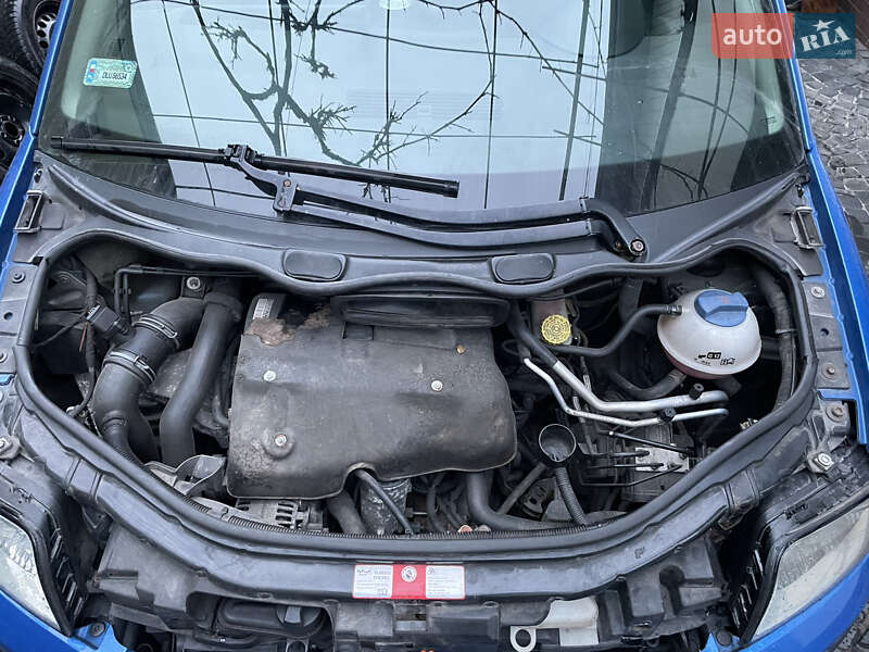 Хетчбек Audi A2 2003 в Тернополі