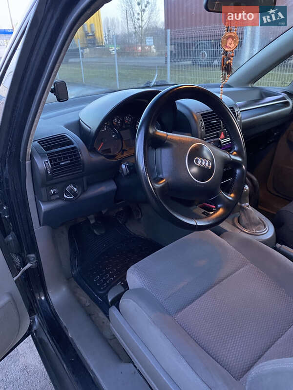 Хэтчбек Audi A2 2001 в Ковеле