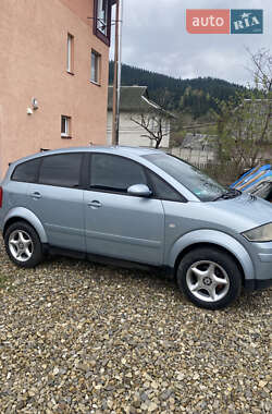 Хэтчбек Audi A2 2002 в 