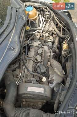 Хэтчбек Audi A2 2002 в 