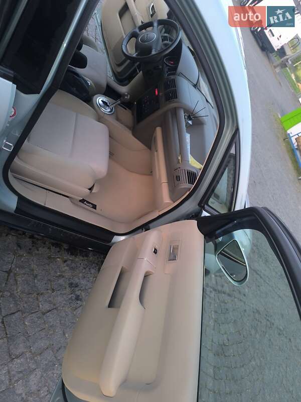 Хэтчбек Audi A2 2001 в Хмельницком