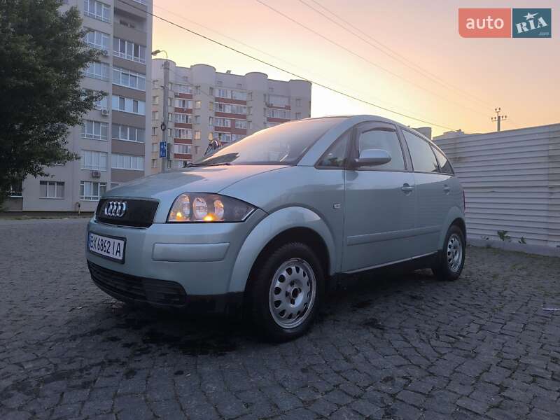 Хэтчбек Audi A2 2001 в Хмельницком