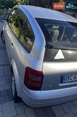 Хетчбек Audi A2 2001 в 