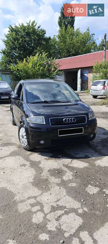 Хэтчбек Audi A2 2001 в 