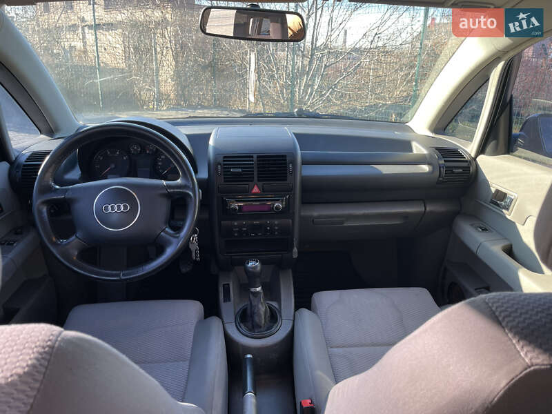 Хэтчбек Audi A2 2001 в Черновцах фото 8 Хэтчбек Audi A2 2001 в Черновцах
