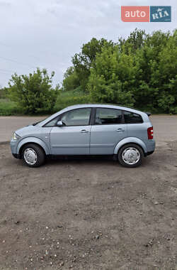Хетчбек Audi A2 2002 в 