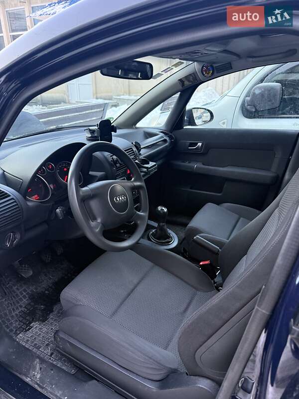 Хэтчбек Audi A2 2003 в Ивано-Франковске