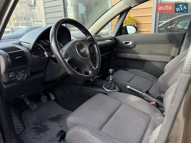 Хэтчбек Audi A2 2002 в Шептицькому