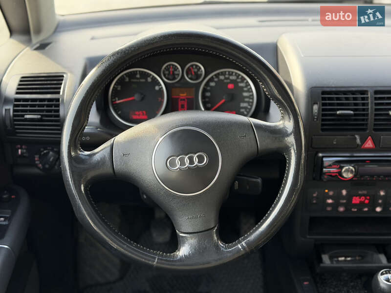 Хэтчбек Audi A2 2002 в Шептицькому