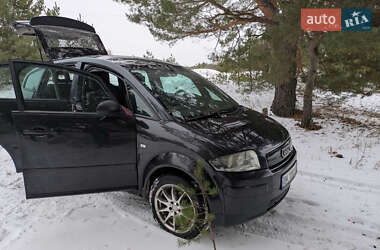 Хэтчбек Audi A2 2001 в Славуте