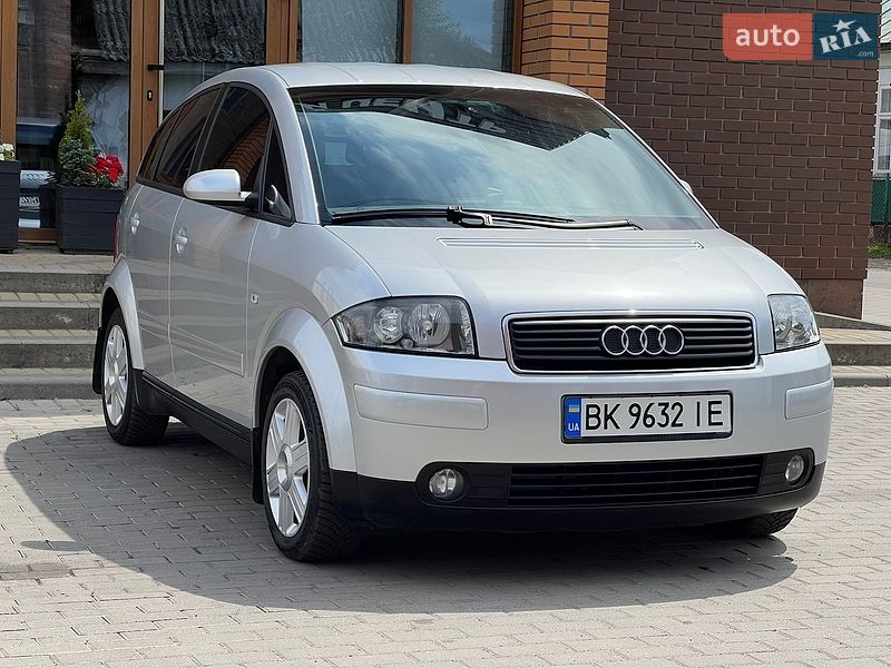 Хэтчбек Audi A2 2004 в Дубно фото Хэтчбек Audi A2 2004 в Дубно