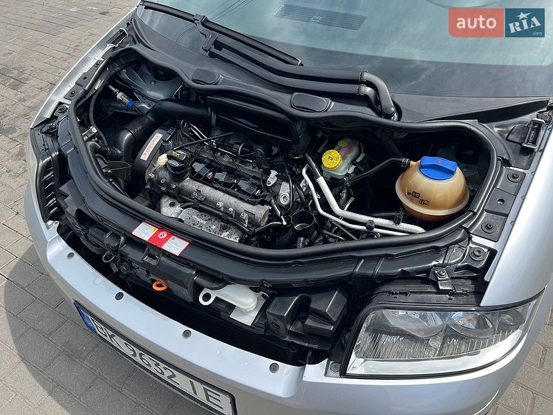 Хэтчбек Audi A2 2004 в Дубно фото 49 Хэтчбек Audi A2 2004 в Дубно