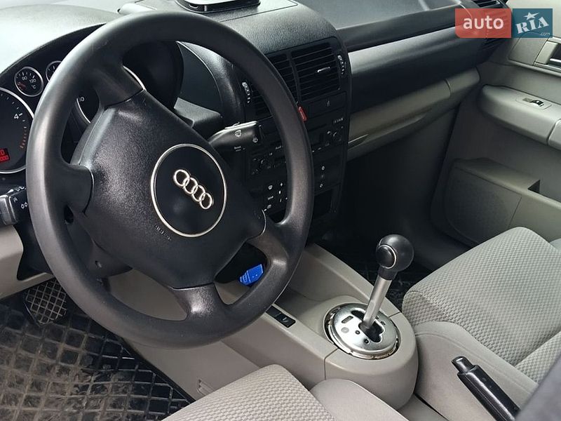 Хетчбек Audi A2 2001 в Львові фото 8 Хетчбек Audi A2 2001 в Львові