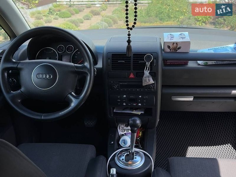 Хетчбек Audi A2 2003 в Києві