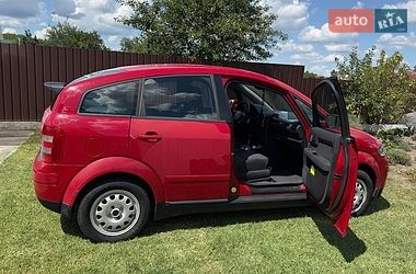 Хетчбек Audi A2 2003 в Києві