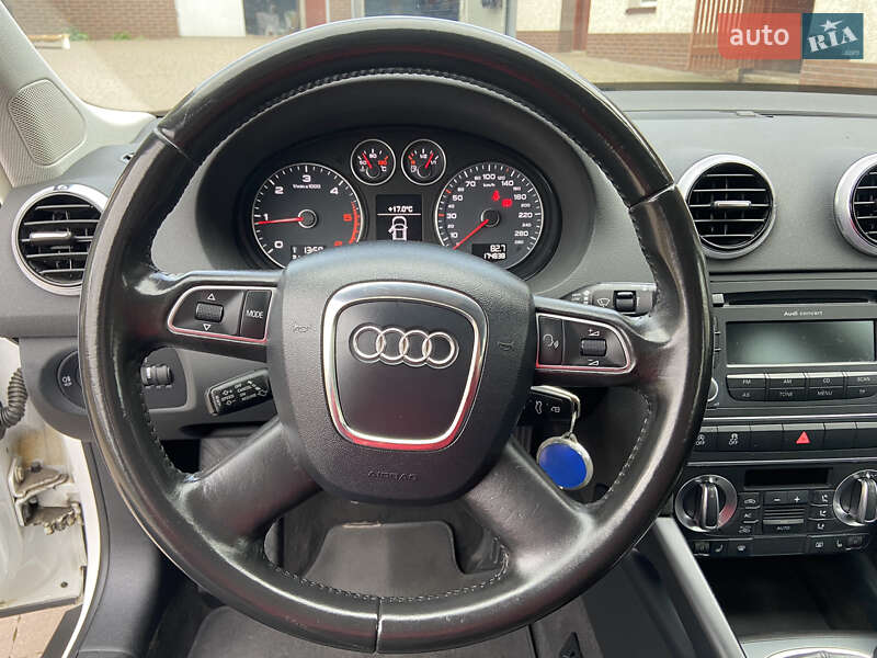 Хетчбек Audi A3 Sportback 2012 в Бучачі