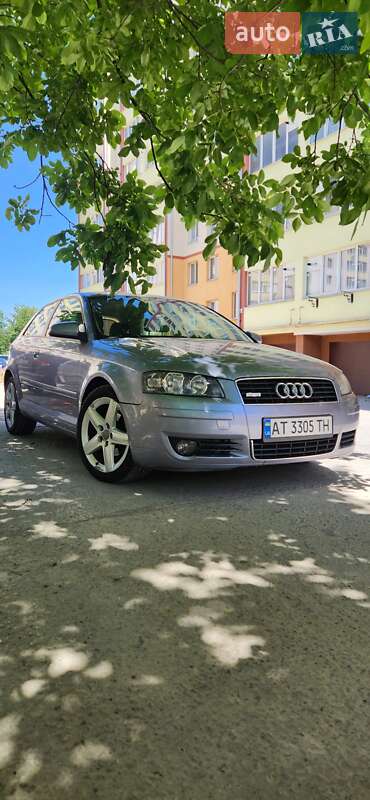Купе Audi A3 Sportback 2004 в Івано-Франківську