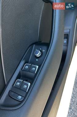 Хэтчбек Audi A3 Sportback 2018 в 