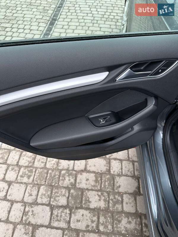 Хэтчбек Audi A3 Sportback 2016 в Львове фото 6 Хэтчбек Audi A3 Sportback 2016 в Львове