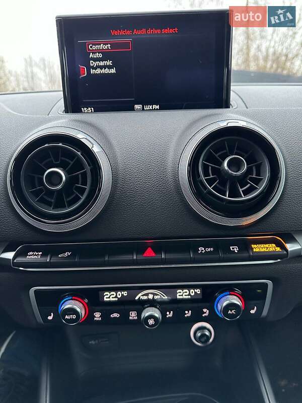 Хэтчбек Audi A3 Sportback 2016 в Львове фото 36 Хэтчбек Audi A3 Sportback 2016 в Львове