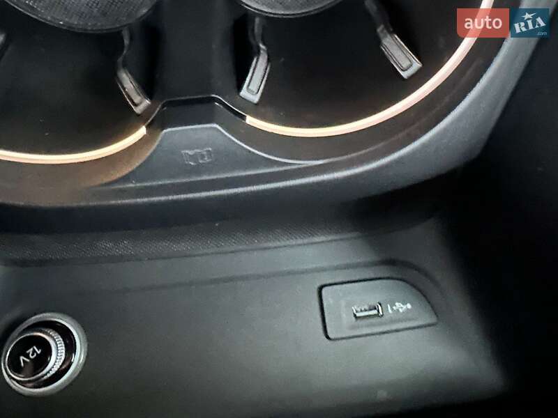 Хэтчбек Audi A3 Sportback 2016 в Львове фото 41 Хэтчбек Audi A3 Sportback 2016 в Львове