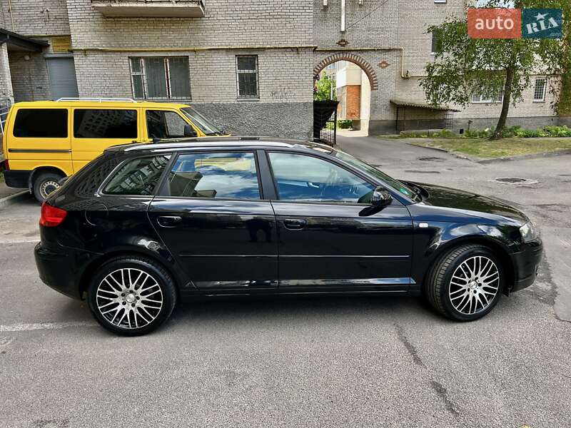 Хэтчбек Audi A3 Sportback 2008 в Луцке