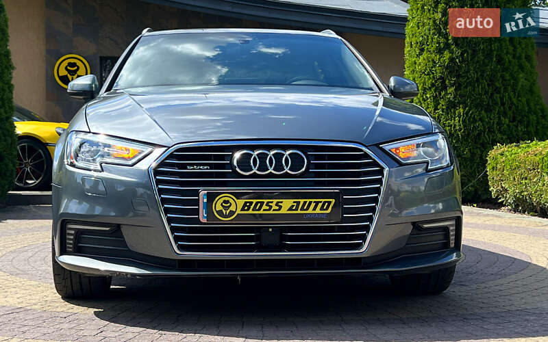 Хэтчбек Audi A3 Sportback 2016 в Львове
