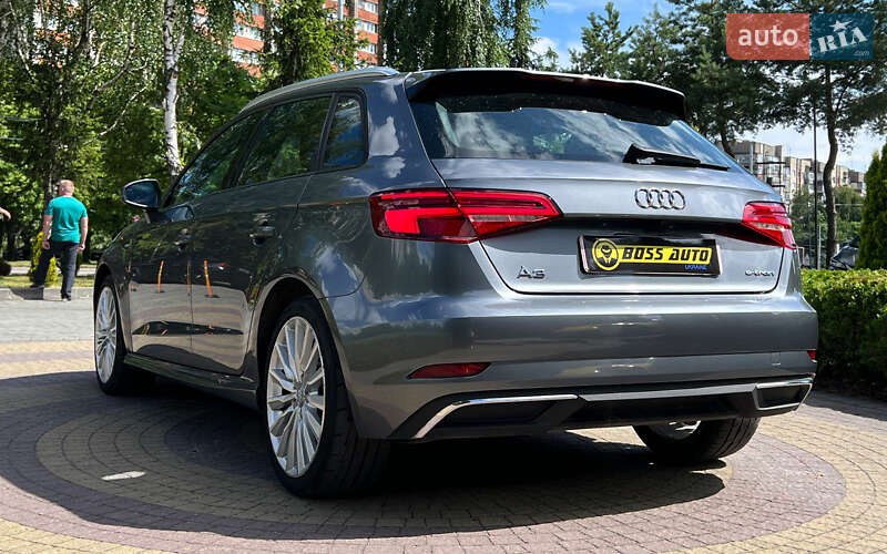 Хэтчбек Audi A3 Sportback 2016 в Львове