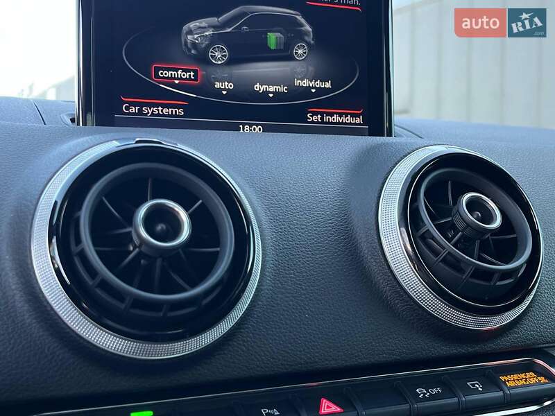 Хэтчбек Audi A3 Sportback 2016 в Львове