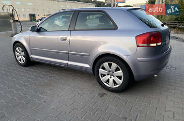 Хэтчбек Audi A3 Sportback 2004 в 