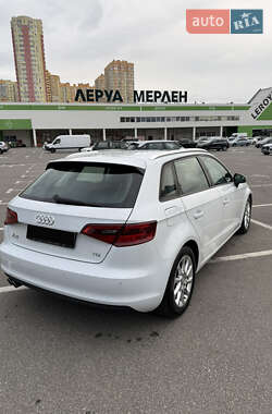 Хэтчбек Audi A3 Sportback 2016 в 