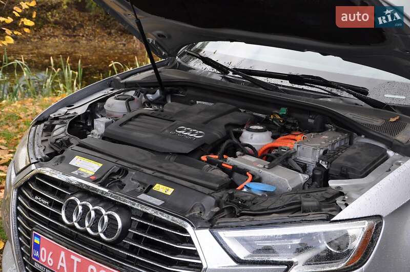 Хэтчбек Audi A3 Sportback 2017 в Киеве фото 14 Хэтчбек Audi A3 Sportback 2017 в Киеве