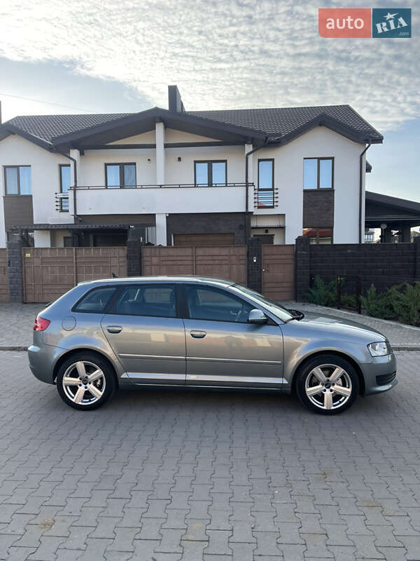 Хетчбек Audi A3 Sportback 2009 в Рівному фото 4 Хетчбек Audi A3 Sportback 2009 в Рівному